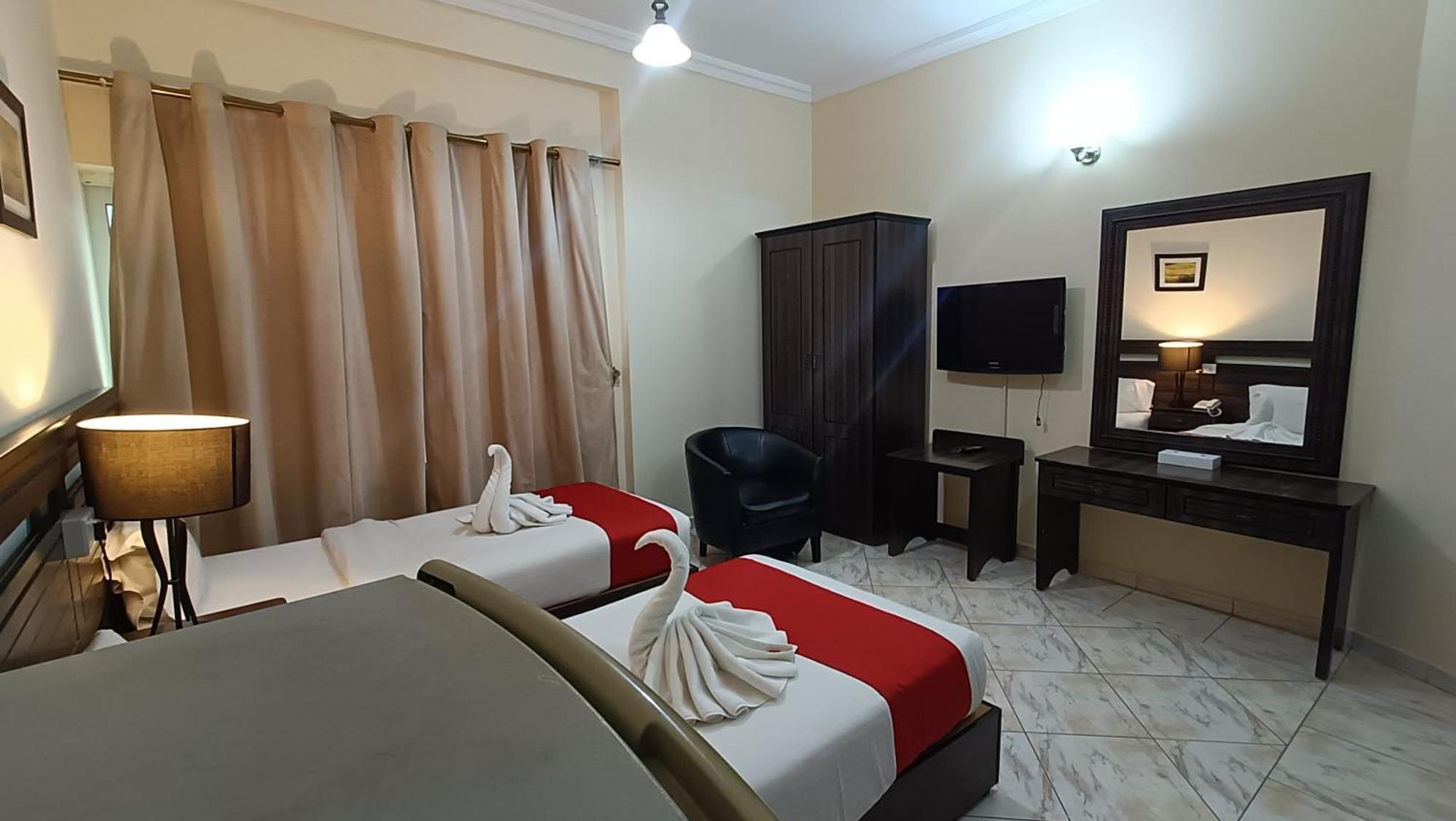Ruwi Beach Hotel Apartments - Maha Hospitality Group Sharjah Eksteriør bilde